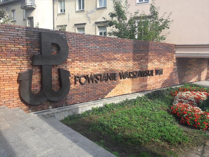2018.08.19 - Warszawa - 26 - Pomnik Powstania Warszawskiego.jpg