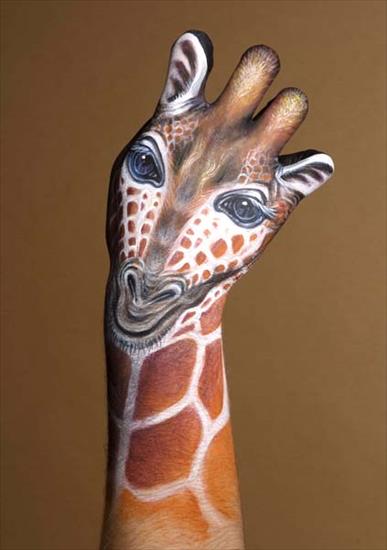 Dłonie - giraffa.jpg