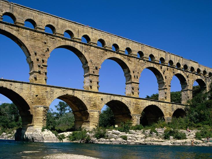 Francja - Pont du Gard, Near Avignon, France.jpg